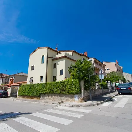 Top App 5 Min Arena Amphitheater