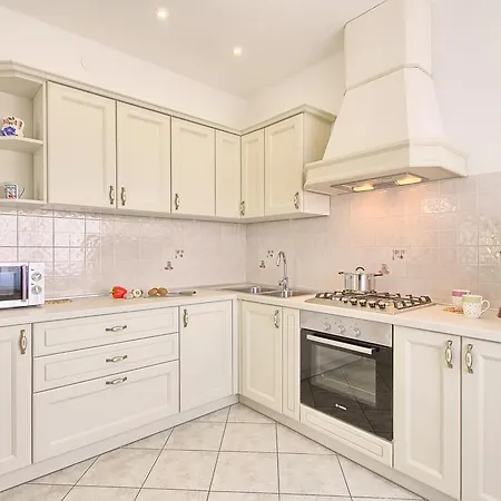 Top App 5 Min Arena Amphitheater