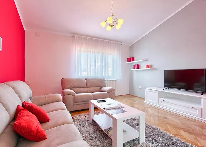 Top App 5 Min Arena Amphitheater Apartment Pula