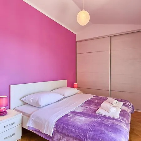Apartman App 5 Min Arena Amphitheater *