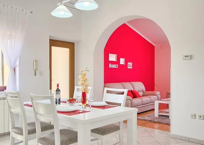 Top App 5 Min Arena Amphitheater Apartment Pula